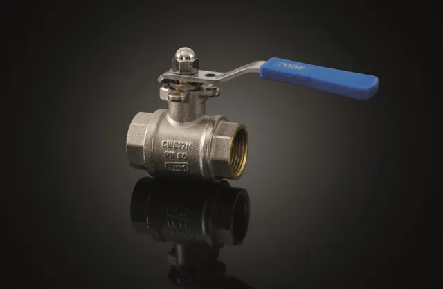 tucai-c502-vanne-boisseau-1-4-tour-passage-total image 1
