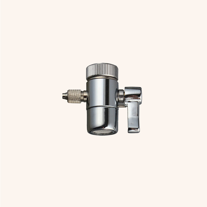 hydropure-adaptateur-pour-filtre-sur-vier-raccord-robinet-universel image 1