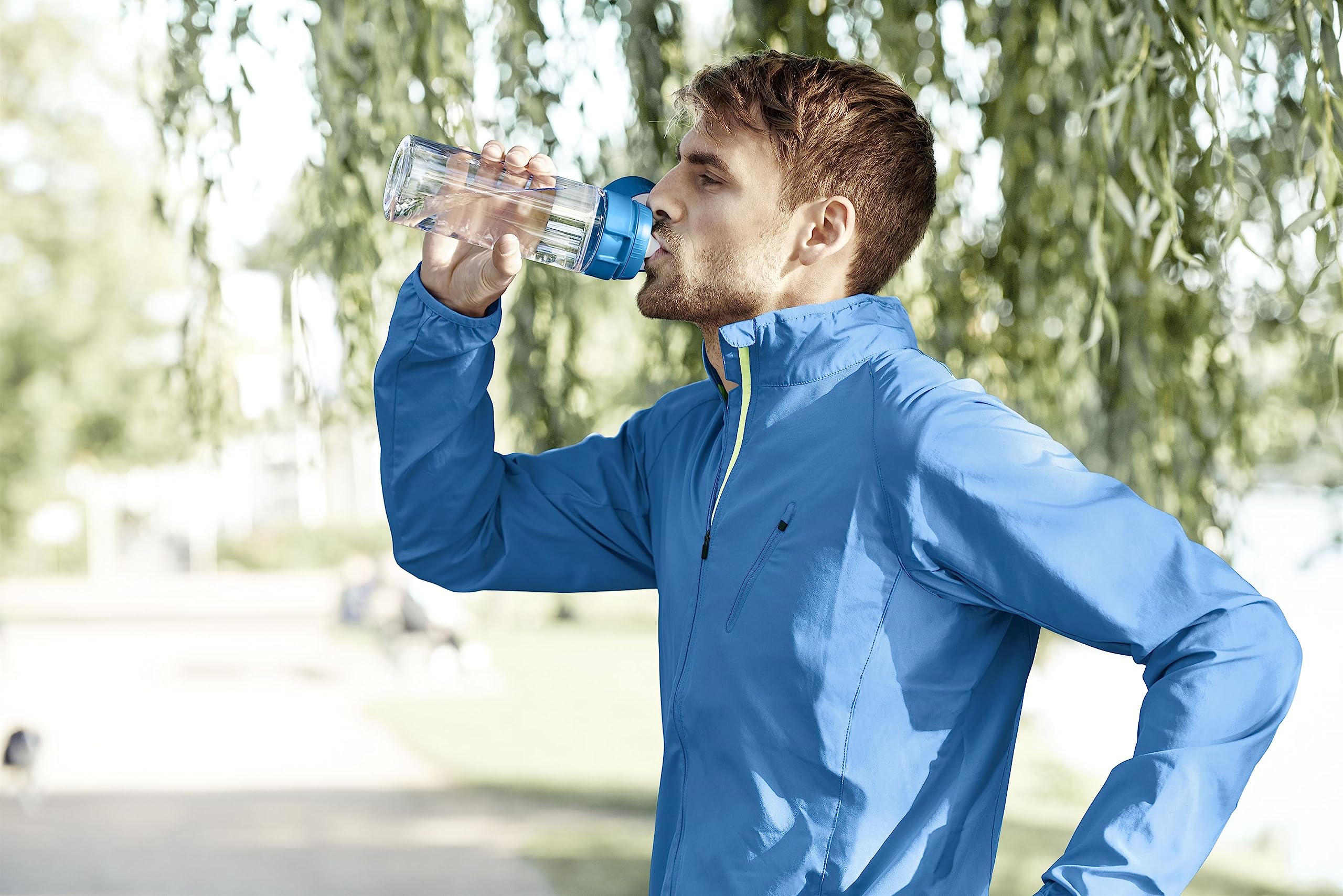 brita-gourde-filtrante-bleue-transparente-avec-1-filtre-microdisc-sans-bpa image 8